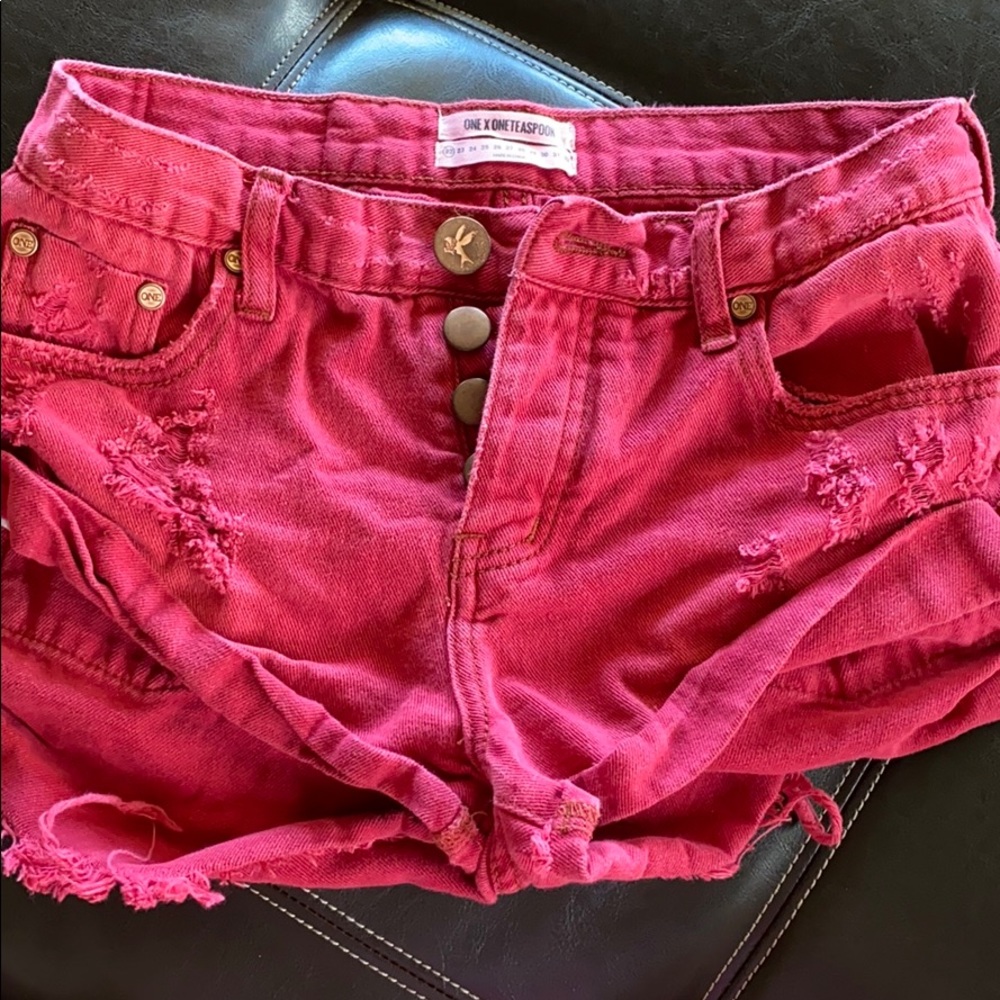 One Teaspoon RED Bandit Shorts Size 22